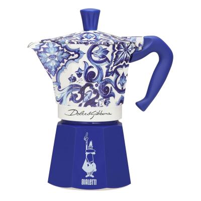 Гейзерная кофеварка Bialetti Dolce&Gabbana Moka Express Blue на 6 порций Гейзерная кофеварка Bialetti Dolce&Gabbana Moka Express Blue на 6 порций