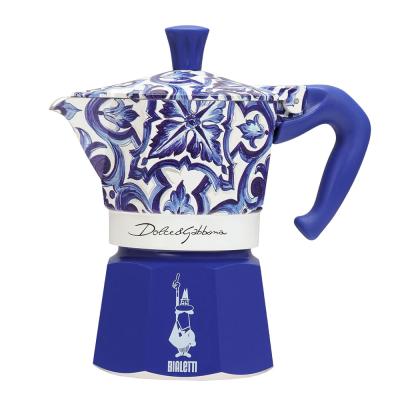 Гейзерная кофеварка Bialetti Dolce&Gabbana Moka Express Blue на 3 порции Гейзерная кофеварка Bialetti Dolce&Gabbana Moka Express Blue на 3 порции